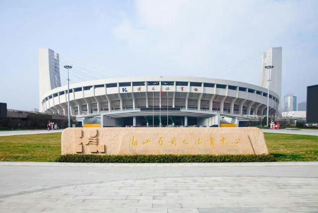 亚洲一区二区在线视频