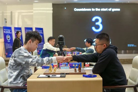 国产精品…在线观看