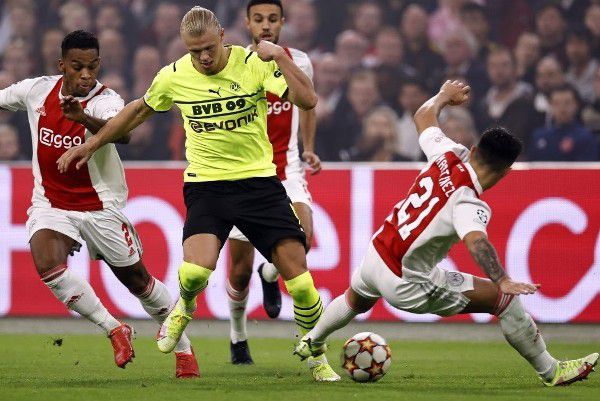 三个小姐的战争