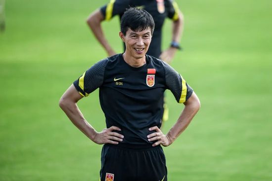 大众女浴池胴体看个够一